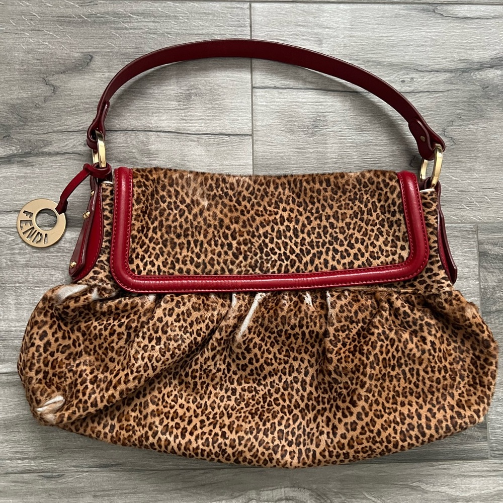 Authentic and Rare - Fendi Leopard Calfskin Red Leather Medium Shoulder Handbag
